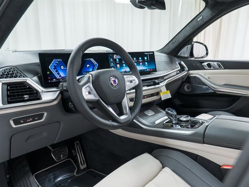 New 2026 BMW ALPINA XB7 image 13