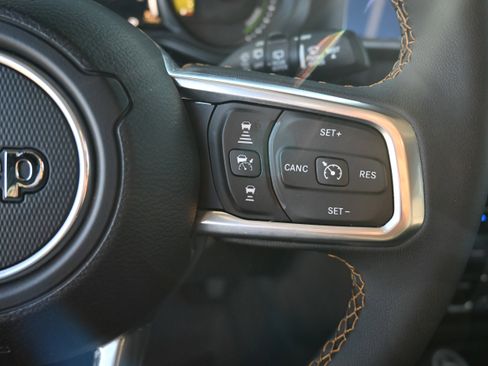 Used 2024 Jeep Wrangler Sahara w/ Technology Group image 21