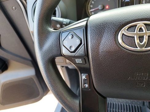 Used 2021 Toyota Tacoma SR w/ SR Convenience Package image 27