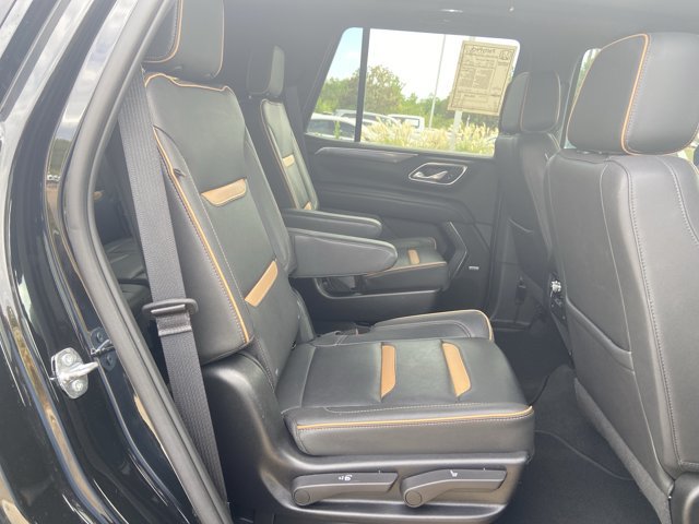 Used 2023 GMC Yukon AT4 AWD/4WD image 11