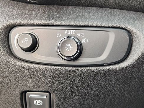 Used 2023 Chevrolet Blazer LT w/ Driver Confidence Package image 21