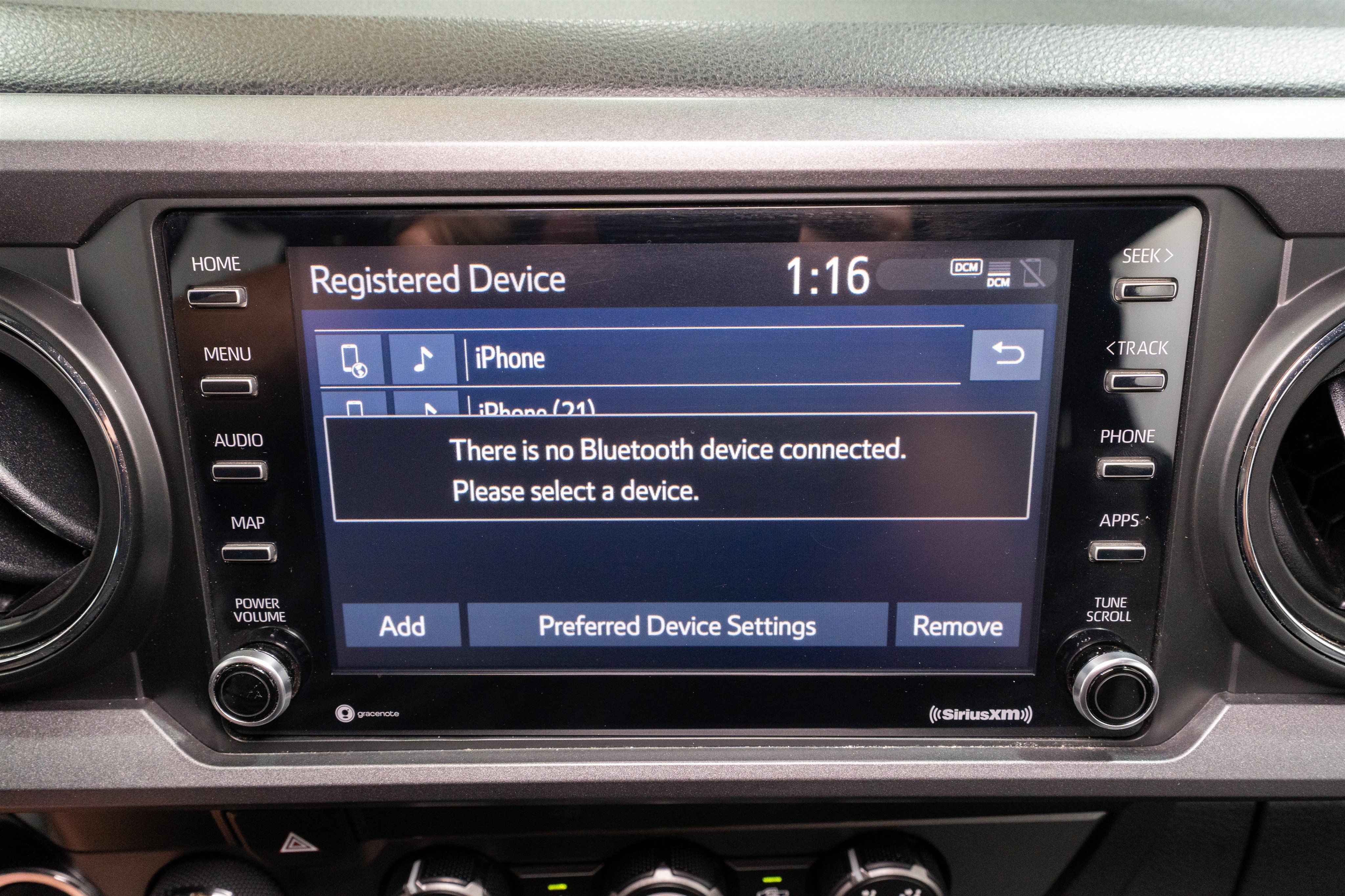 Used 2020 Toyota Tacoma TRD Off-Road AWD/4WD image 18