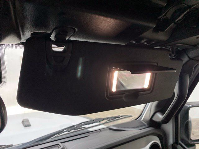 Used 2024 Jeep Wrangler Unlimited AWD/4WD image 60