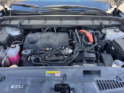 Used 2024 Toyota Highlander Platinum image 15