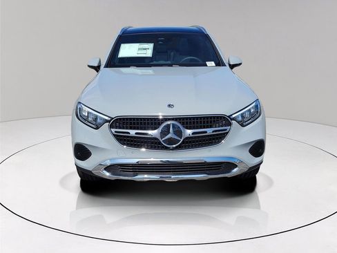 New 2026 Mercedes-Benz GLC 300 GLC 300 image 2