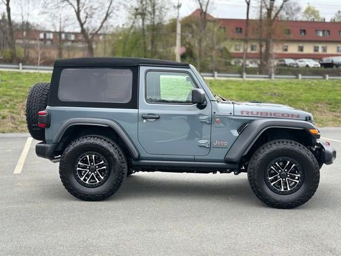 Used 2026 Jeep Wrangler Rubicon w/ Xtreme 35 Tire Package AWD/4WD image 7
