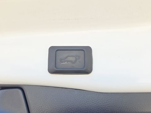 Certified 2024 Toyota RAV4 XLE image 11