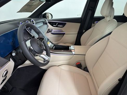 New 2026 Mercedes-Benz GLC 350e 4MATIC image 11