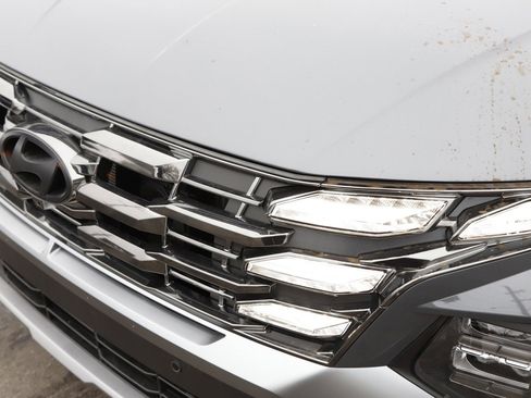 New 2026 Hyundai Tucson Limited image 9