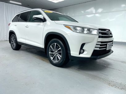 Used 2019 Toyota Highlander XLE