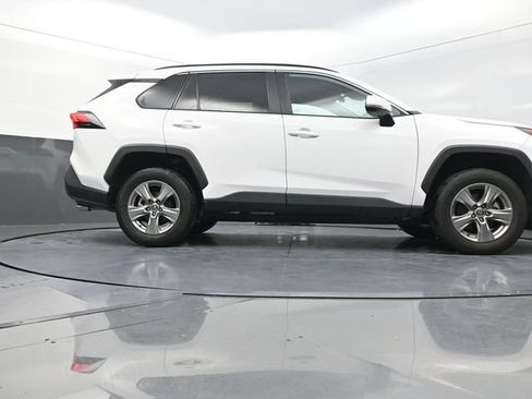 Used 2024 Toyota RAV4 XLE FWD image 38