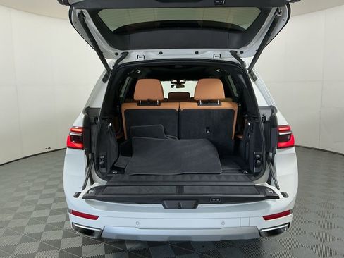 Certified 2024 BMW X7 xDrive40i AWD/4WD image 30