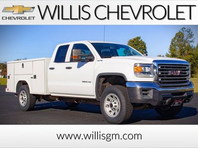 Used 2018 GMC Sierra 3500 4x4 Double Cab w/ Sierra Convenience Package