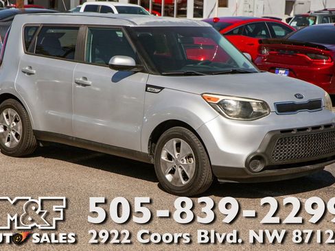 Used 2016 Kia Soul Base w/ Convenience Package image 1