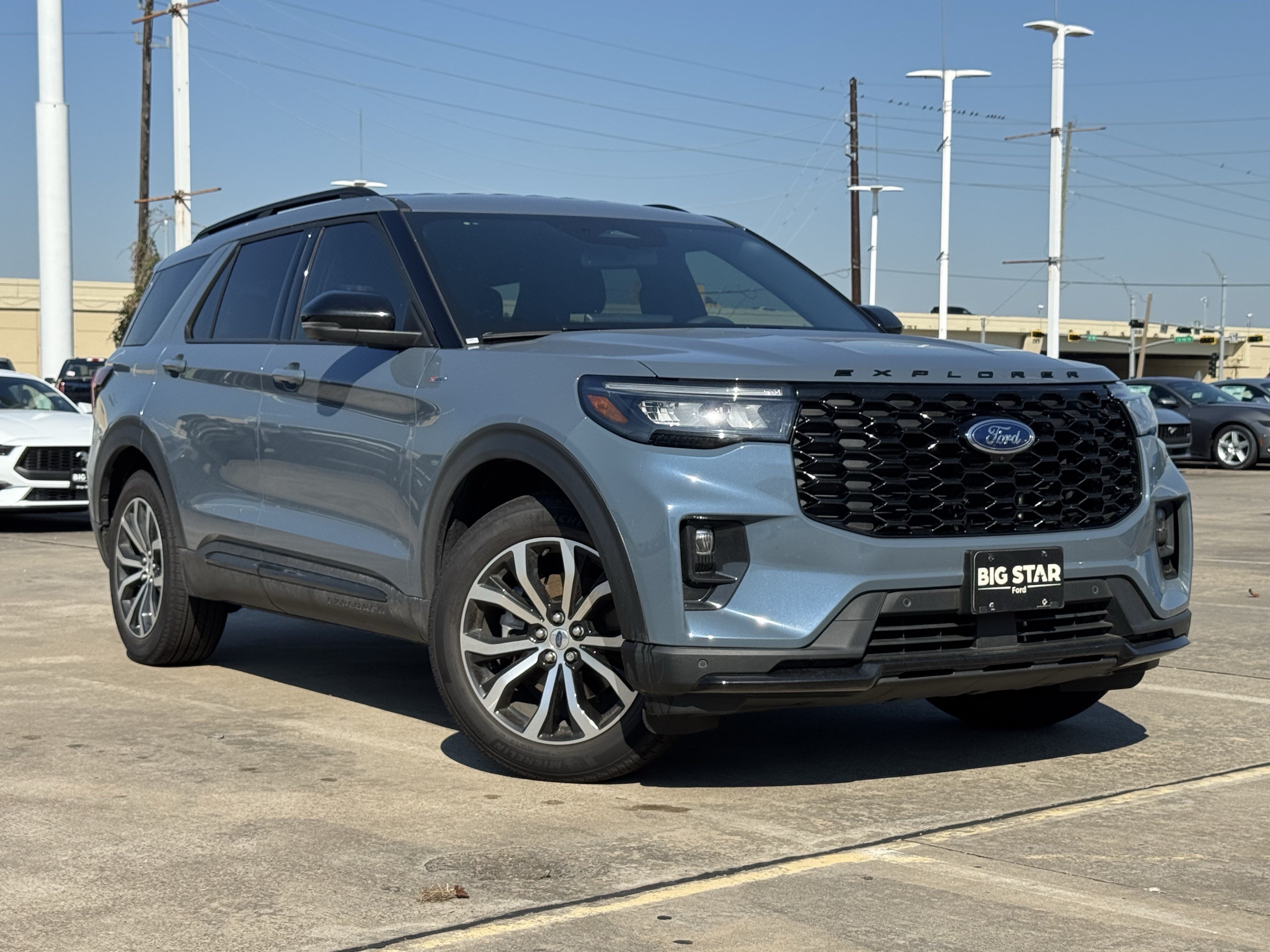 New 2026 Ford Explorer ST-Line w/ Premium Package RWD image 2