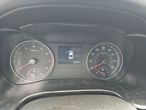 Used 2019 Kia Forte S w/ S Premium Package FWD image 14