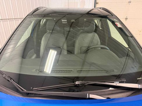 Used 2023 Nissan Kicks SR w/ SR Premium Package FWD image 14