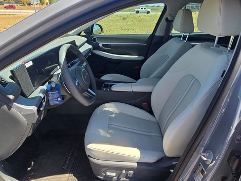 Used 2026 Hyundai Sonata SEL AWD/4WD image 11