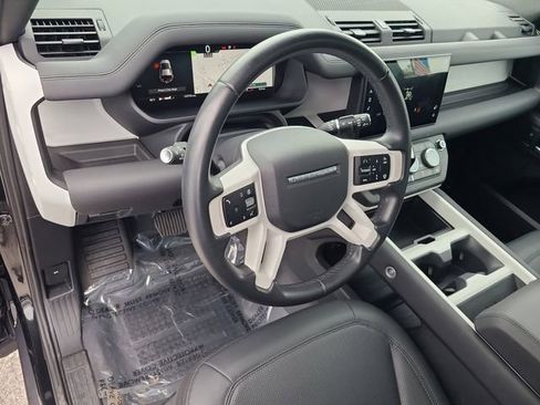 Used 2025 Land Rover Defender 110 S AWD/4WD image 16