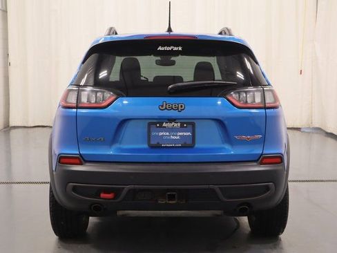 Used 2020 Jeep Cherokee Trailhawk image 8