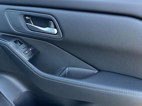 New 2026 Nissan Rogue SV image 19