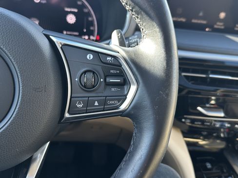 Used 2023 Acura MDX SH-AWD w/ Technology Package image 21