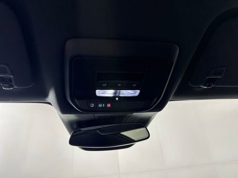 Used 2024 Chevrolet Blazer EV LT image 24