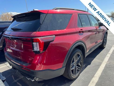 Used 2025 Ford Explorer ST w/ Sun And Sound Package image 4