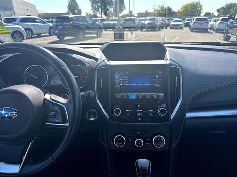 Used 2018 Subaru Crosstrek 2.0i Limited w/ Popular Package #3 AWD/4WD image 9
