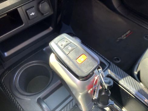 Used 2024 Toyota 4Runner TRD Off-Road Premium image 14