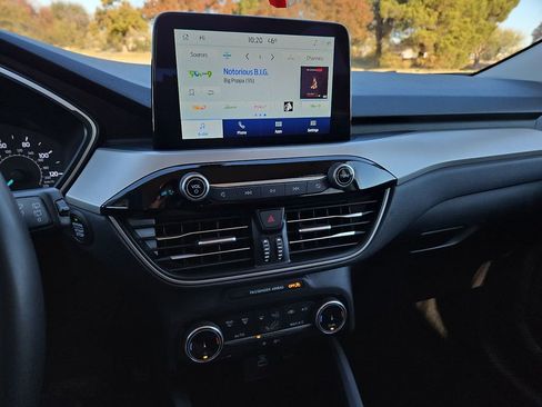 Used 2022 Ford Escape SE w/ Convenience Package image 22