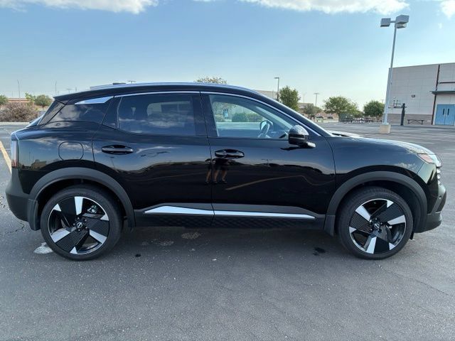 Certified 2025 Nissan Kicks SR w/ SR Premium Package AWD/4WD image 7