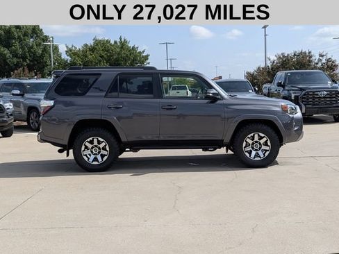 Used 2023 Toyota 4Runner TRD Off-Road Premium w/ Off Road Premium Plus Package AWD/4WD image 4