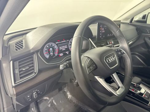 Used 2023 Audi Q5 2.0T Premium Plus AWD/4WD image 9