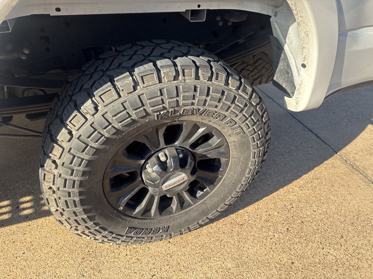 Used 2020 Ford F250 Lariat w/ Tremor Off-Road Package AWD/4WD image 7