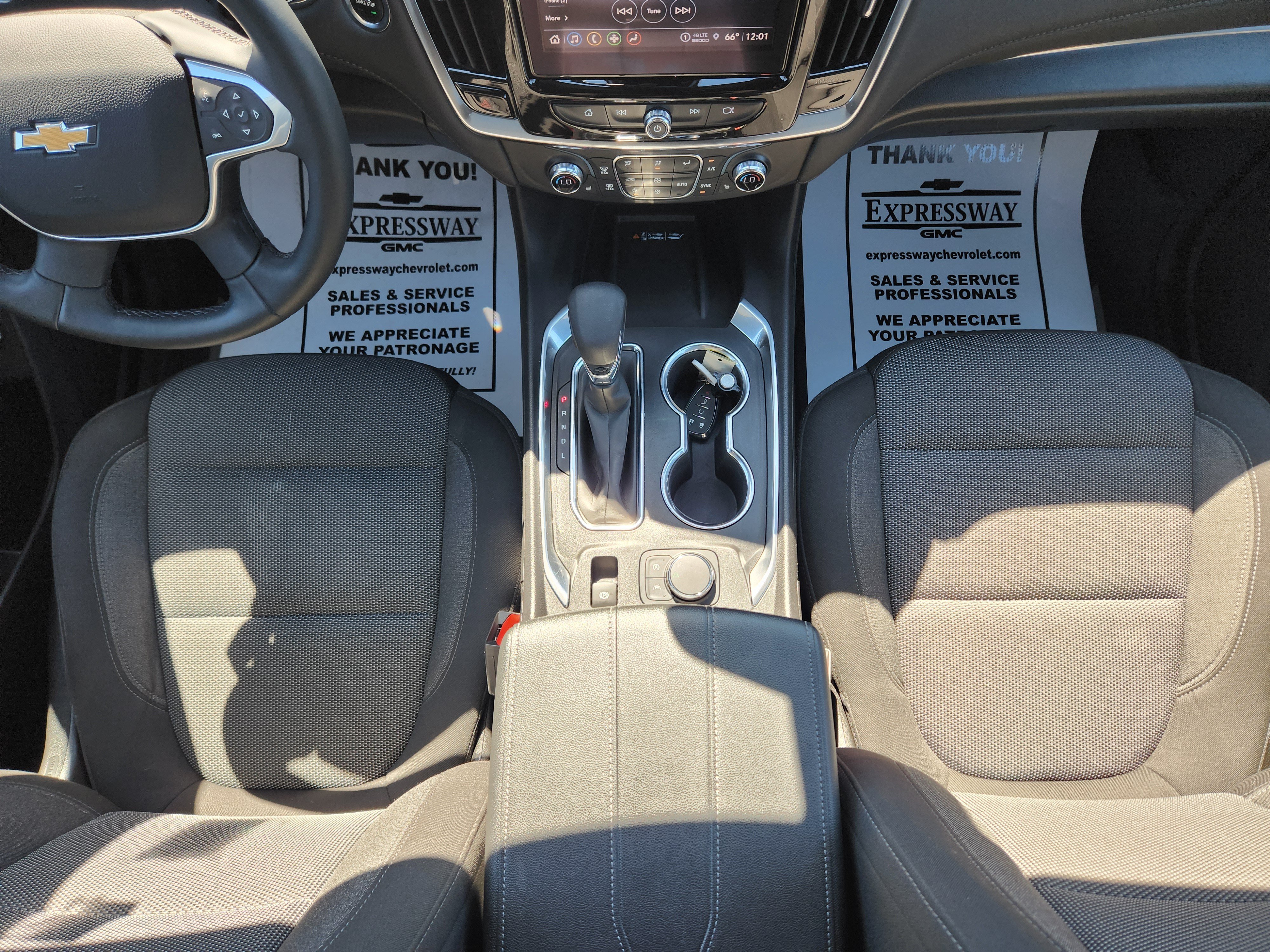 Used 2023 Chevrolet Traverse LT FWD image 18