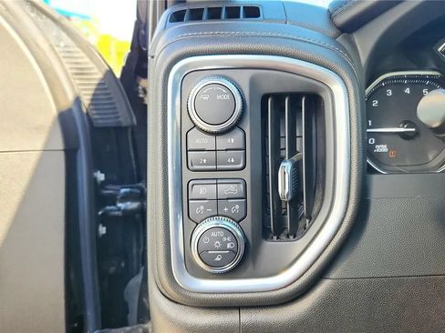 Used 2022 GMC Sierra 2500 SLE w/ SLE Convenience Package AWD/4WD image 15