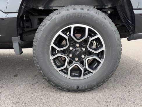 Used 2022 Ford F150 XLT w/ Equipment Group 302A High AWD/4WD image 17