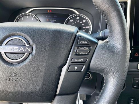 Certified 2025 Nissan Frontier SV w/ SV Convenience Package image 21