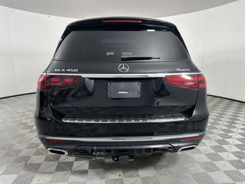 Used 2024 Mercedes-Benz GLS 450 4MATIC image 7
