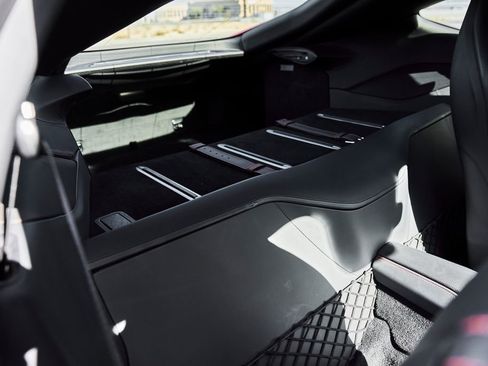 Used 2020 Ferrari 812 Superfast RWD image 42