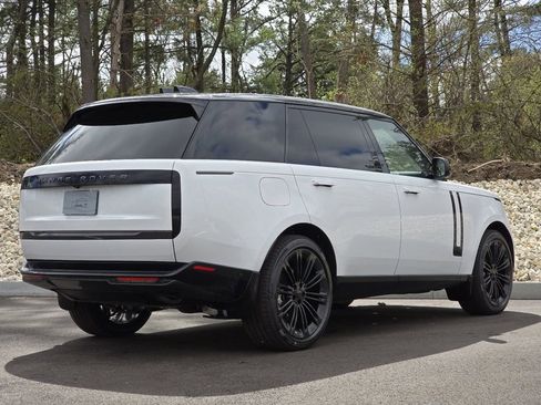 New 2026 Land Rover Range Rover Long Wheelbase SE AWD/4WD image 26
