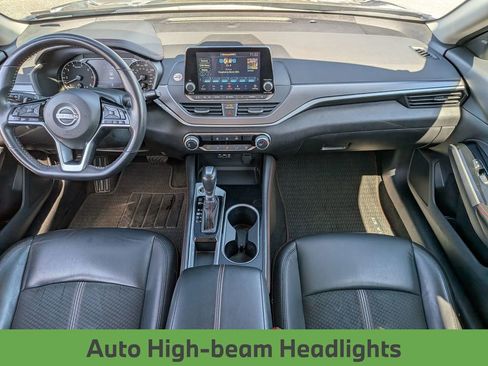 Used 2024 Nissan Altima 2.5 SR FWD image 10