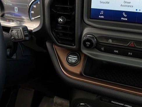 Used 2024 Ford Bronco Sport Outer Banks w/ Tech Package image 28