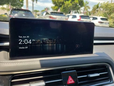 Certified 2026 Genesis G70 2.5T Prestige RWD image 27