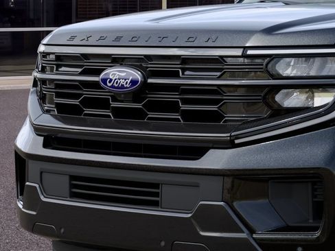 New 2027 Ford Expedition Max Platinum AWD/4WD image 17