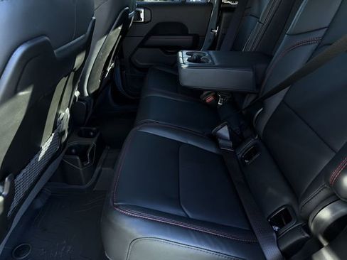 New 2026 Jeep Gladiator Rubicon AWD/4WD image 18
