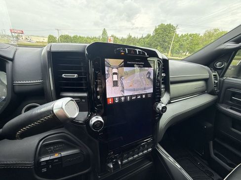 Used 2024 RAM 3500 Limited image 21