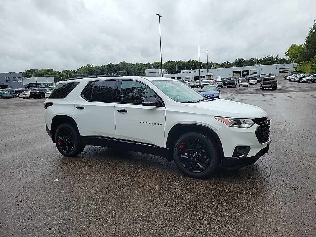 Used 2018 Chevrolet Traverse Premier w/ Redline Edition AWD/4WD image 7