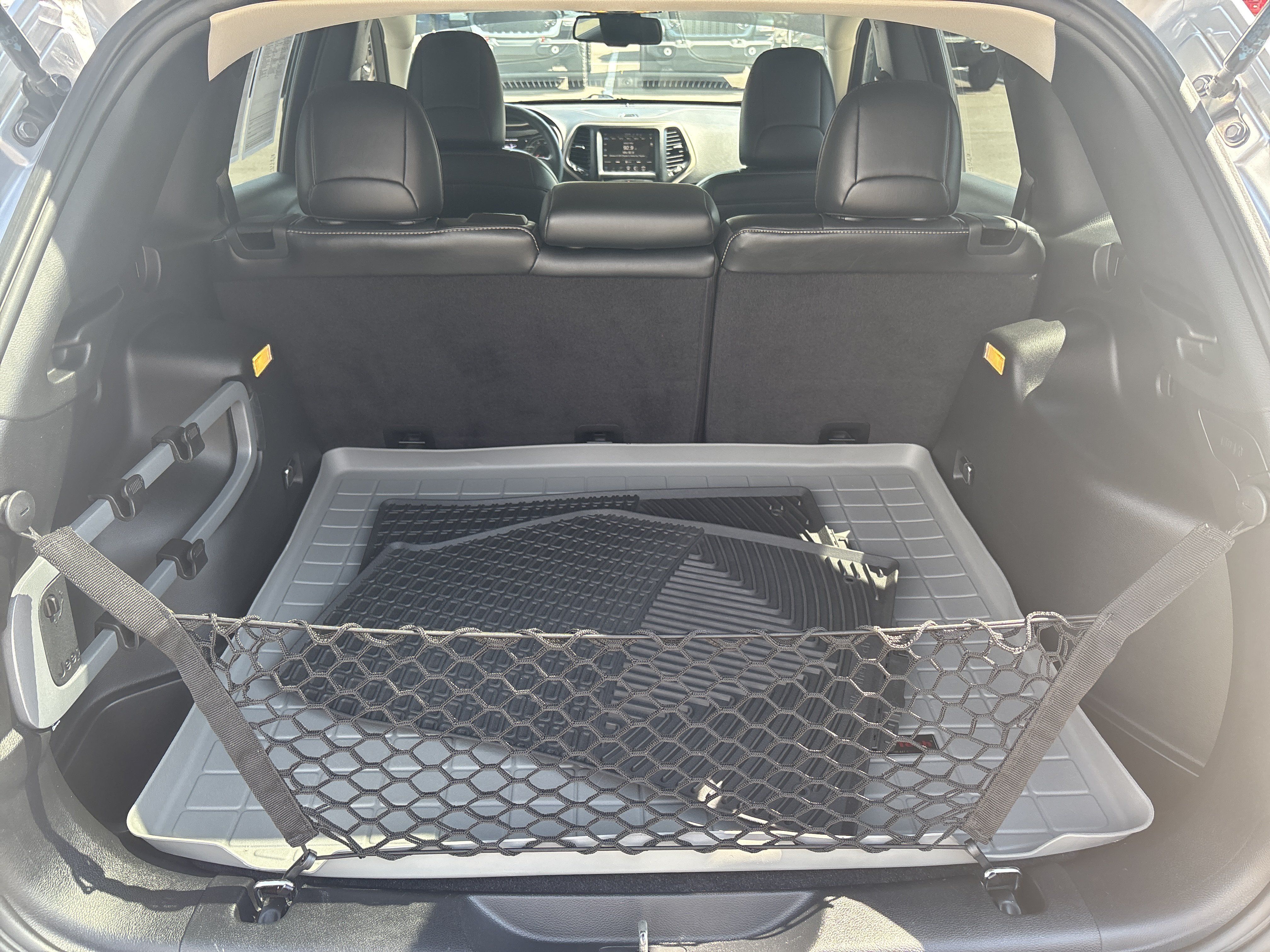 Used 2015 Jeep Cherokee Limited FWD image 37